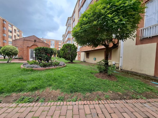Apartamento de 3 alcobas en venta en Mirandela, Bogotá, 75 m² · foto 22 de 24