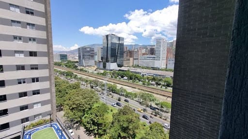 Apartamento de 3 alcobas en arriendo en Santa Fe, Medellín, 75 m² · foto 21 de 21