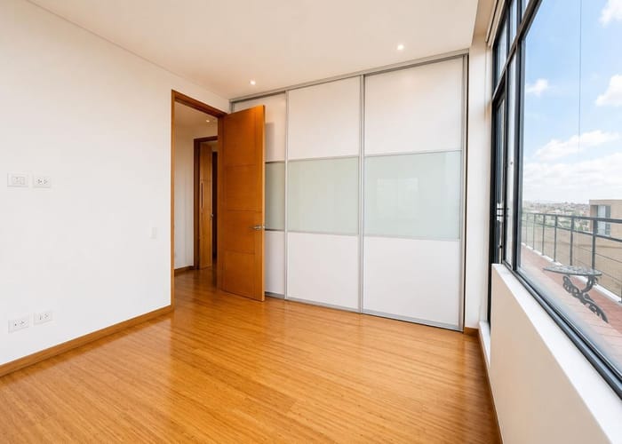 Apartamento de 3 alcobas en arriendo en La Cabrera, Bogotá, 150 m² · foto 14 de 14