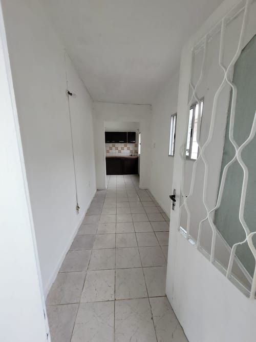 Casa 2 dormitorios sobre calle Helvecia · Foto 1