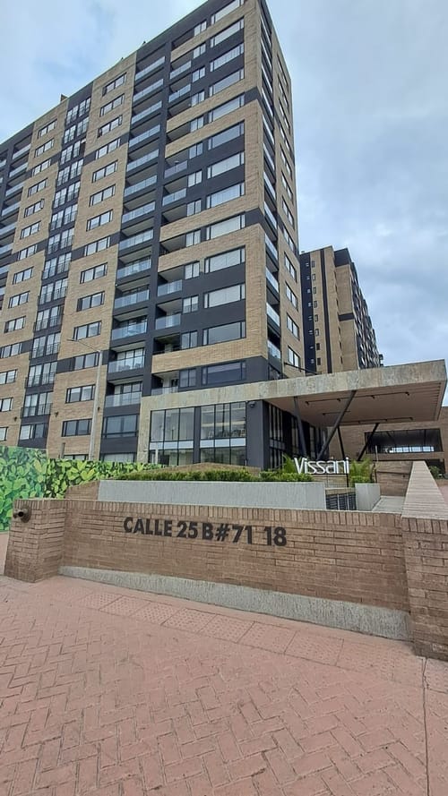Apartamento de 1 alcoba en venta en Ciudad Salitre, Bogotá, 37 m² · foto 1 de 24