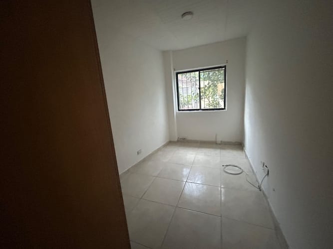 Casa de 4 alcobas en arriendo en Los Pinos, Medellín, 80 m² · foto 6 de 14