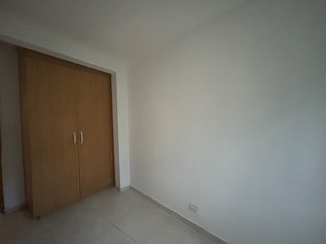 Casa de 4 alcobas en arriendo en Los Pinos, Medellín, 80 m² · foto 7 de 14