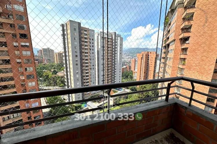 Apartamento de 3 alcobas en arriendo en La Florida, Medellín, 232 m² · foto 13 de 24