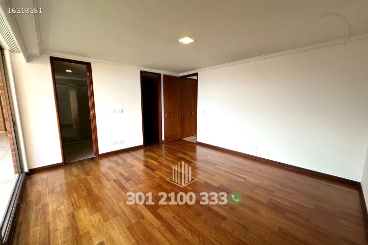 Apartamento de 3 alcobas en arriendo en La Florida, Medellín, 232 m² · foto 16 de 24
