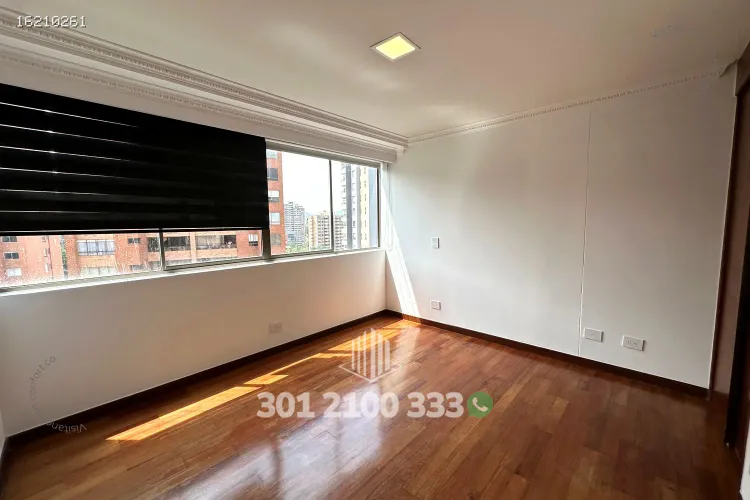 Apartamento de 3 alcobas en arriendo en La Florida, Medellín, 232 m² · foto 19 de 24