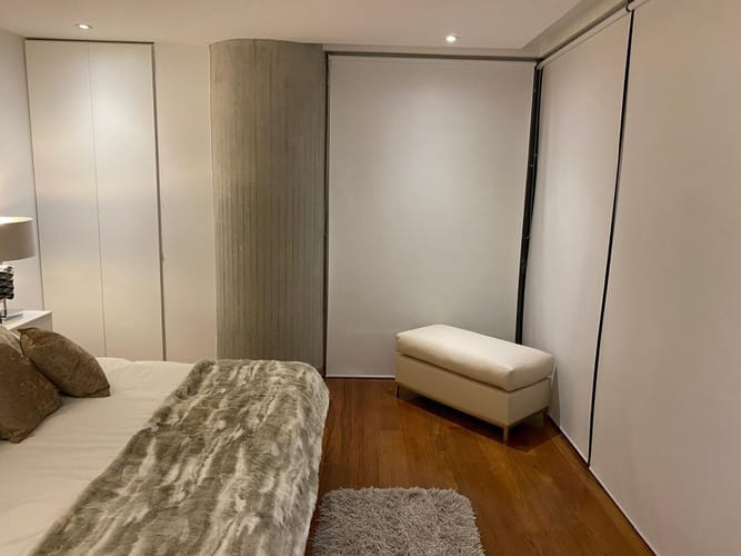 Apartamento de 3 alcobas en arriendo en Los Rosales, Bogotá, 232 m² · foto 2 de 12