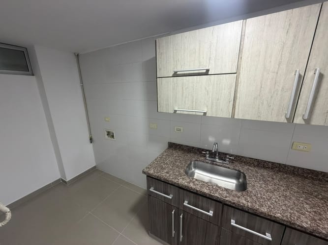 Apartamento de 3 alcobas en arriendo en Cabecera Del Llano, Bucaramanga, 80 m² · foto 13 de 24