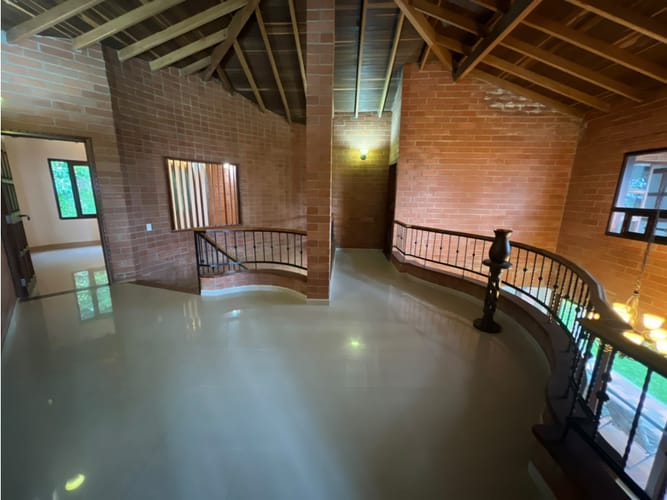 Casa de 4 alcobas en arriendo en San Lucas, Envigado, 300 m² · foto 15 de 24