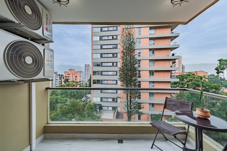 Apartamento de 3 alcobas en venta en Alejandría, Medellín, 89 m² · foto 2 de 24