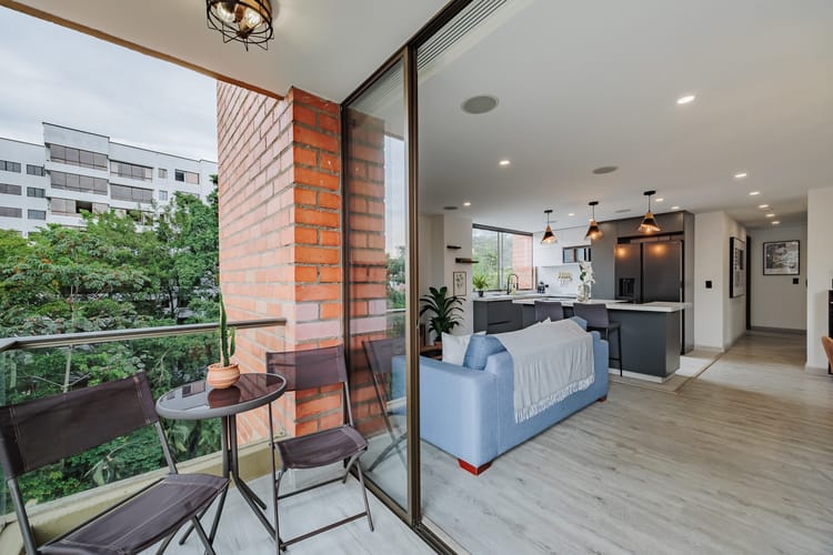 Apartamento de 3 alcobas en venta en Alejandría, Medellín, 89 m² · foto 3 de 24