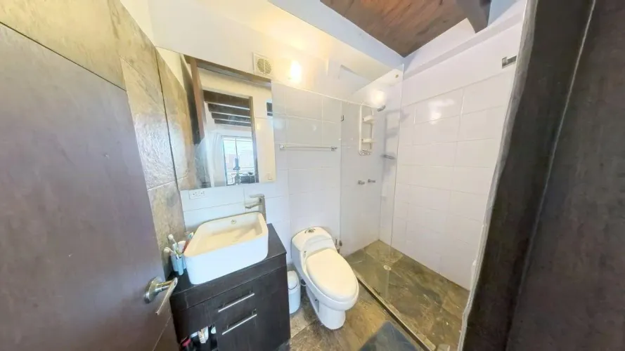 Apartamento de 3 alcobas en venta en Las Cruces, Bogotá, 103 m² · foto 14 de 20