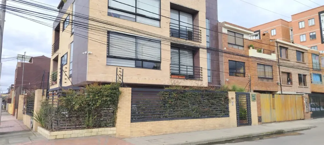 Apartamento de 3 alcobas en venta en Las Cruces, Bogotá, 103 m² · foto 15 de 20