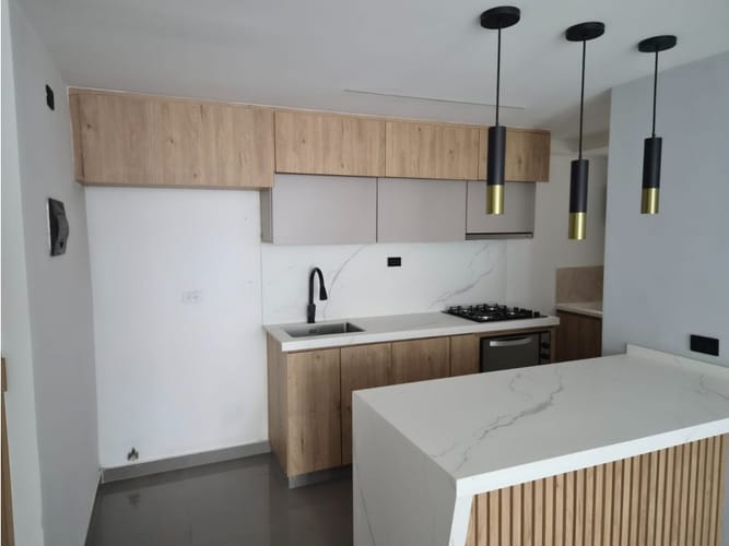 Apartamento de 3 alcobas en arriendo en Ciudad Del Río, Medellín, 66 m² · foto 3 de 13