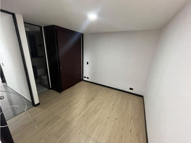 Apartamento de 3 alcobas en arriendo en Ciudad Del Río, Medellín, 66 m² · foto 9 de 13