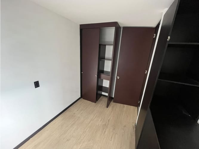 Apartamento de 3 alcobas en arriendo en Ciudad Del Río, Medellín, 66 m² · foto 11 de 13