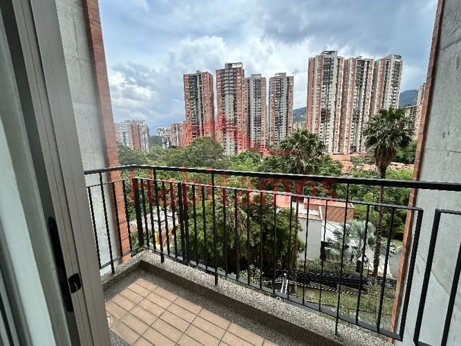 Apartamento de 3 alcobas en arriendo en San Remo, Sabaneta, 85 m² · foto 1 de 14