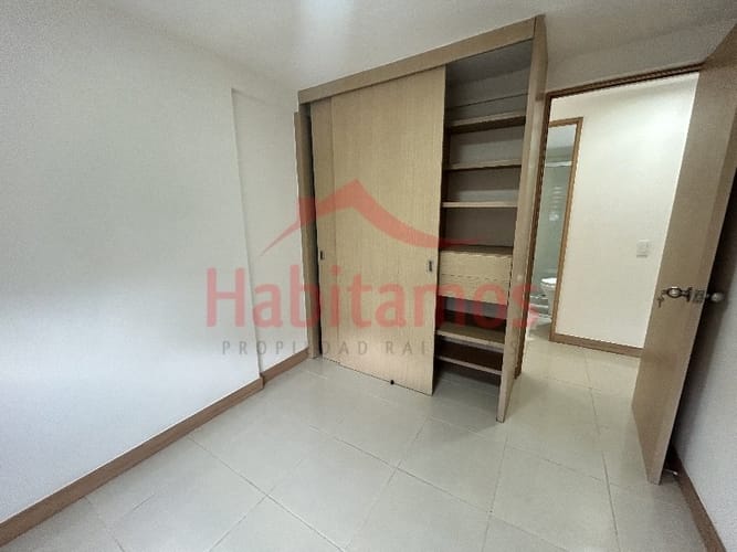 Apartamento de 3 alcobas en arriendo en San Remo, Sabaneta, 85 m² · foto 7 de 14