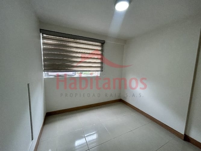 Apartamento de 3 alcobas en arriendo en San Remo, Sabaneta, 85 m² · foto 8 de 14