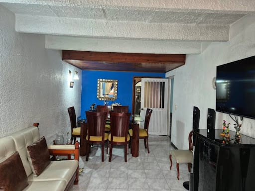 Casa de 3 alcobas en venta en Villa Del Rio, Bogotá, 85 m² · foto 4 de 24