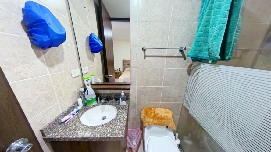 Apartamento de 2 alcobas en venta en La Candelaria, Bogotá, 63 m² · foto 14 de 24