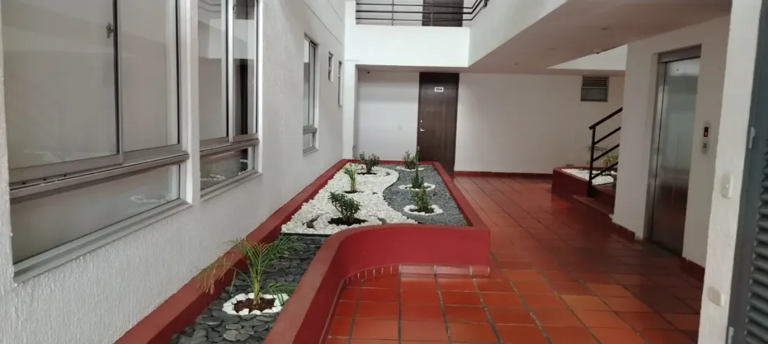 Apartamento de 2 alcobas en venta en La Candelaria, Bogotá, 63 m² · foto 21 de 24