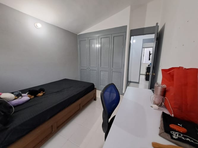 Apartamento de 3 alcobas en venta en Belén Los Alpes, Medellín, 75 m² · foto 4 de 12