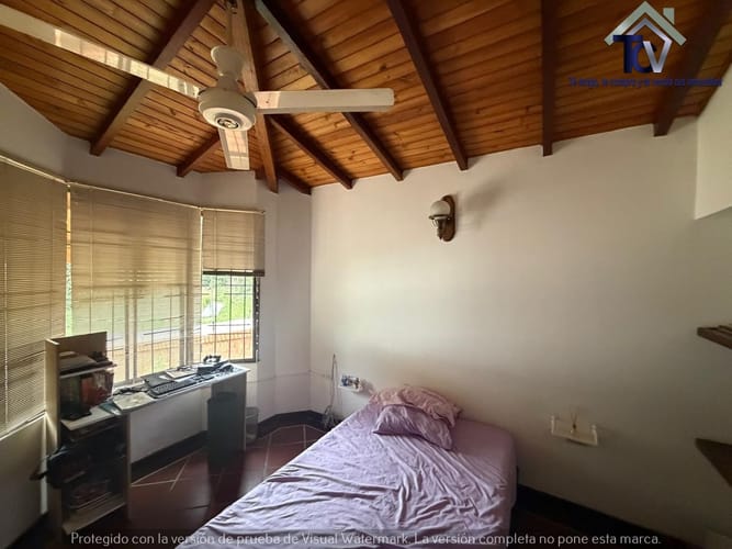 Casa de 8 alcobas en venta en Lagos Del Cacique, Bucaramanga, 660 m² · foto 10 de 18