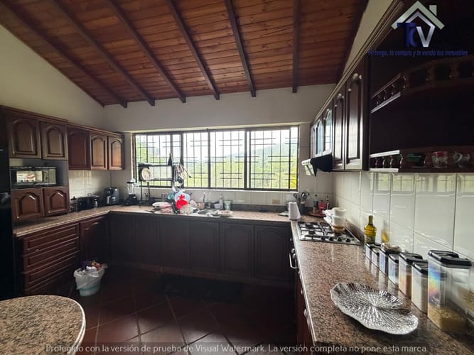 Casa de 8 alcobas en venta en Lagos Del Cacique, Bucaramanga, 660 m² · foto 6 de 18