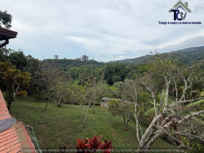 Casa de 8 alcobas en venta en Lagos Del Cacique, Bucaramanga, 660 m² · foto 17 de 18
