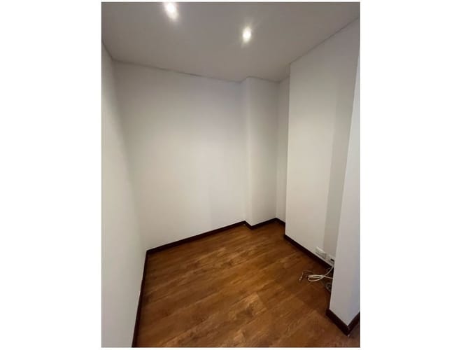 Apartamento de 2 alcobas en arriendo en Chico, Bogotá, 115 m² · foto 10 de 11