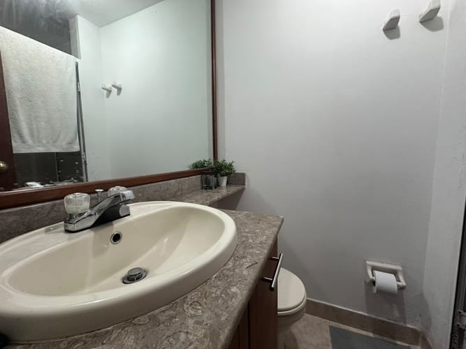 Apartamento de 3 alcobas en venta en El Poblado, Medellín, 80 m² · foto 12 de 14
