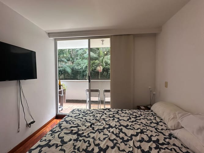 Apartamento de 3 alcobas en venta en El Poblado, Medellín, 80 m² · foto 10 de 14