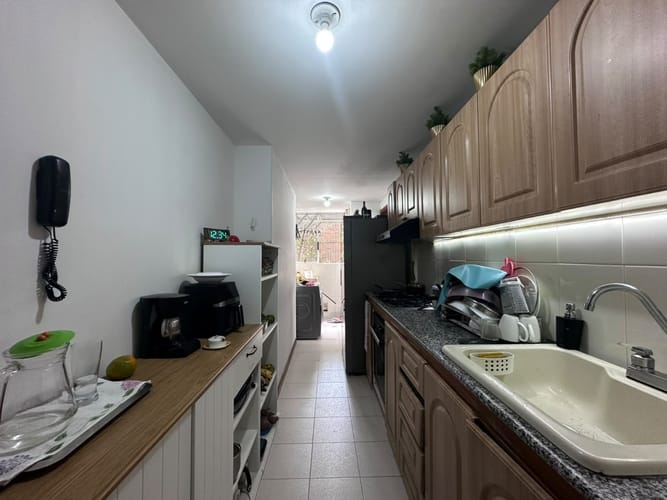 Apartamento de 3 alcobas en venta en El Poblado, Medellín, 80 m² · foto 5 de 14