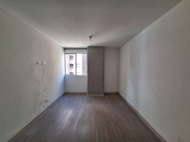 Apartamento de 2 alcobas en arriendo en Bombona No.1, Medellín, 64 m² · foto 9 de 17