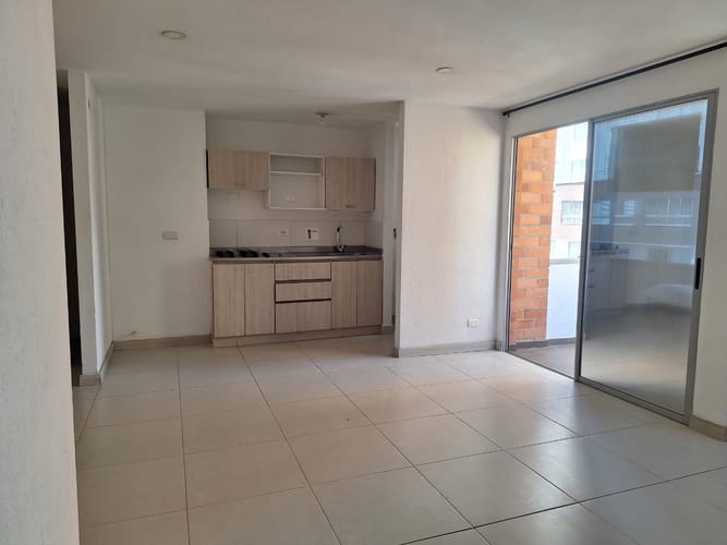 Apartamento de 2 alcobas en arriendo en Bombona No.1, Medellín, 64 m² · foto 14 de 17