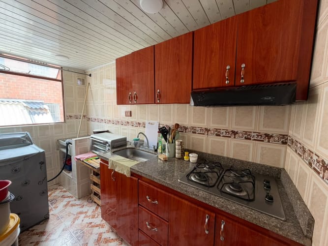 Apartamento de 3 alcobas en venta en Cerros De Oriente, Bogotá, 44 m² · foto 4 de 8