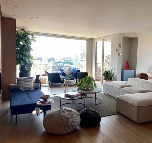 Apartamento de 3 alcobas en arriendo en Chico, Bogotá, 257 m² · foto 6 de 6