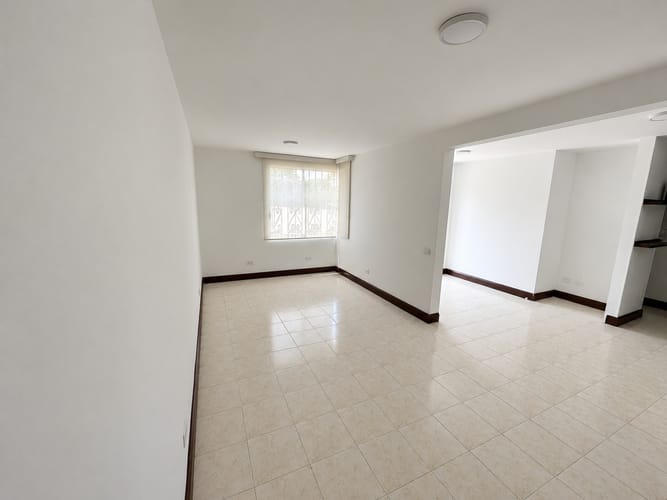 Apartamento de 3 alcobas en venta en El Refugio, Cali, 67 m² · foto 8 de 23