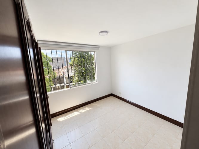Apartamento de 3 alcobas en venta en El Refugio, Cali, 67 m² · foto 14 de 23
