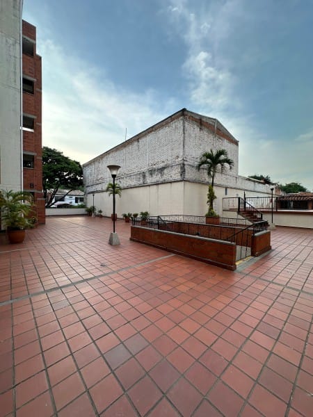 Apartamento de 3 alcobas en venta en El Refugio, Cali, 67 m² · foto 22 de 23