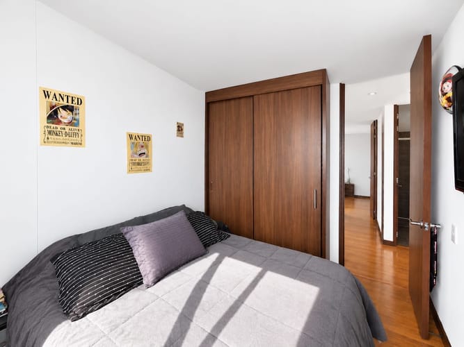 Apartamento de 3 alcobas en venta en Santa Teresa, Bogotá, 100 m² · foto 9 de 17