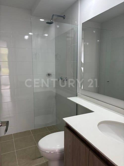 Apartamento de 3 alcobas en venta en El Salado, Envigado, 81 m² · foto 11 de 24