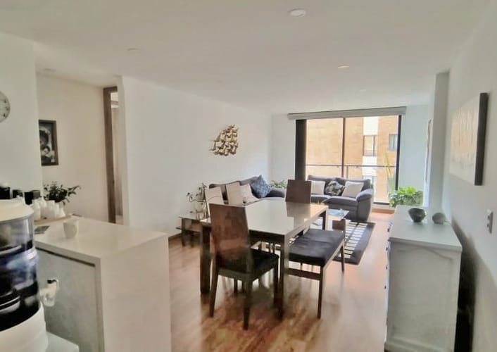 Apartamento de 3 alcobas en venta en Cedritos, Bogotá, 105 m² · foto 4 de 22
