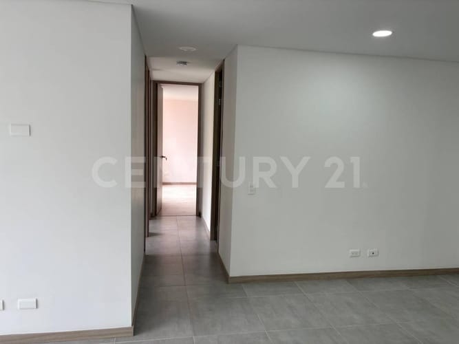 Apartamento de 3 alcobas en venta en El Salado, Envigado, 81 m² · foto 16 de 24