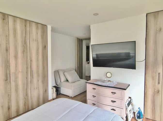 Apartamento de 3 alcobas en venta en Cedritos, Bogotá, 105 m² · foto 11 de 22