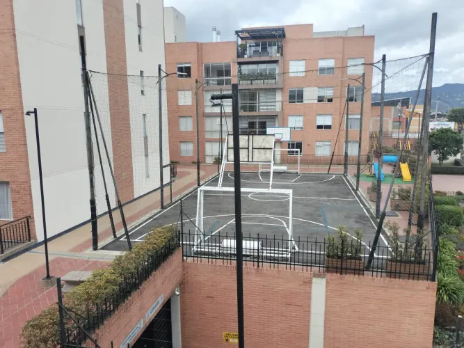 Apartamento de 3 alcobas en venta en Canelon, Cajicá, 70 m² · foto 22 de 23