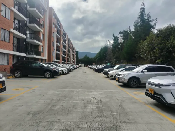 Apartamento de 3 alcobas en venta en Calahorra, Cajicá, 82 m² · foto 17 de 24