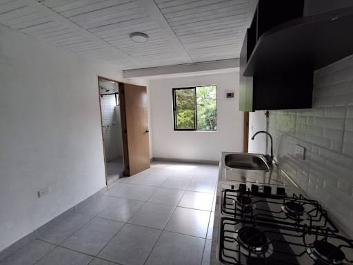 Apartamento de 2 alcobas en arriendo en Alfonso Lopez, Medellín, 45 m² · foto 5 de 9