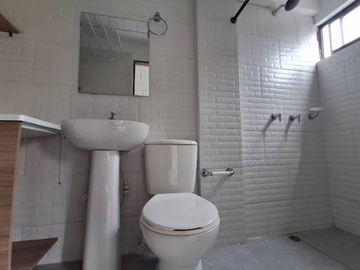 Apartamento de 2 alcobas en arriendo en Alfonso Lopez, Medellín, 45 m² · foto 6 de 9